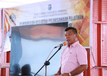 Lebih Produktif, 176 Warga Bulukumba Dilatih Menjahit sampai Operator Alat Berat