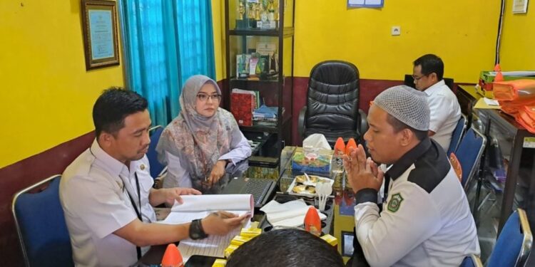 Tim Penilai Lomba Desa Antikorupsi Pemprov Sulsel Lakukan Visitasi ke Desa Bontokaddopepe